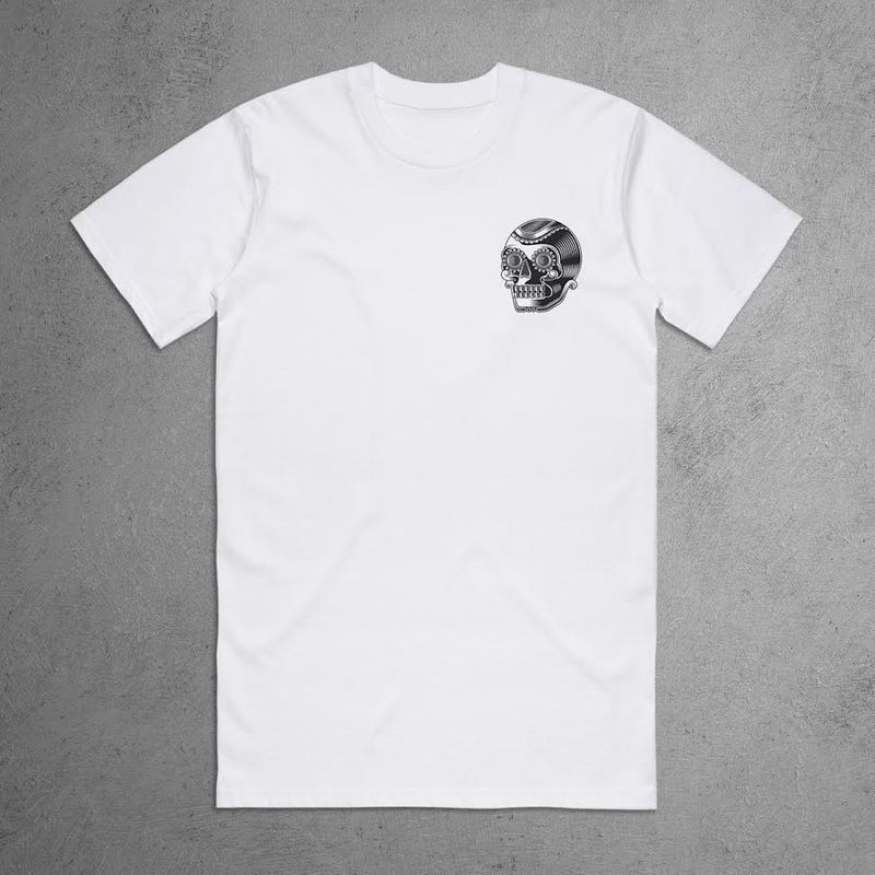 Unisex 'Día de Muertos 2025' single tee (PRE-ORDER)