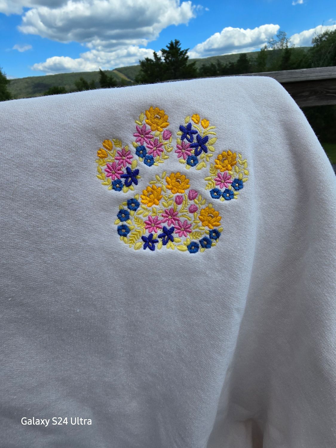 Floral Paw Embroidered Sweatshirt