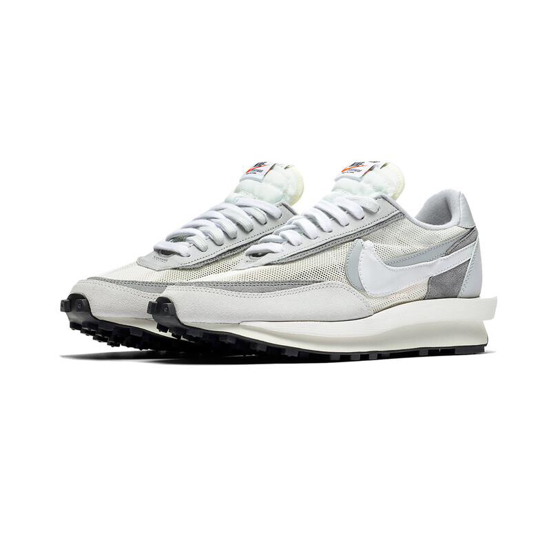 LDWAFFLE x SACAI