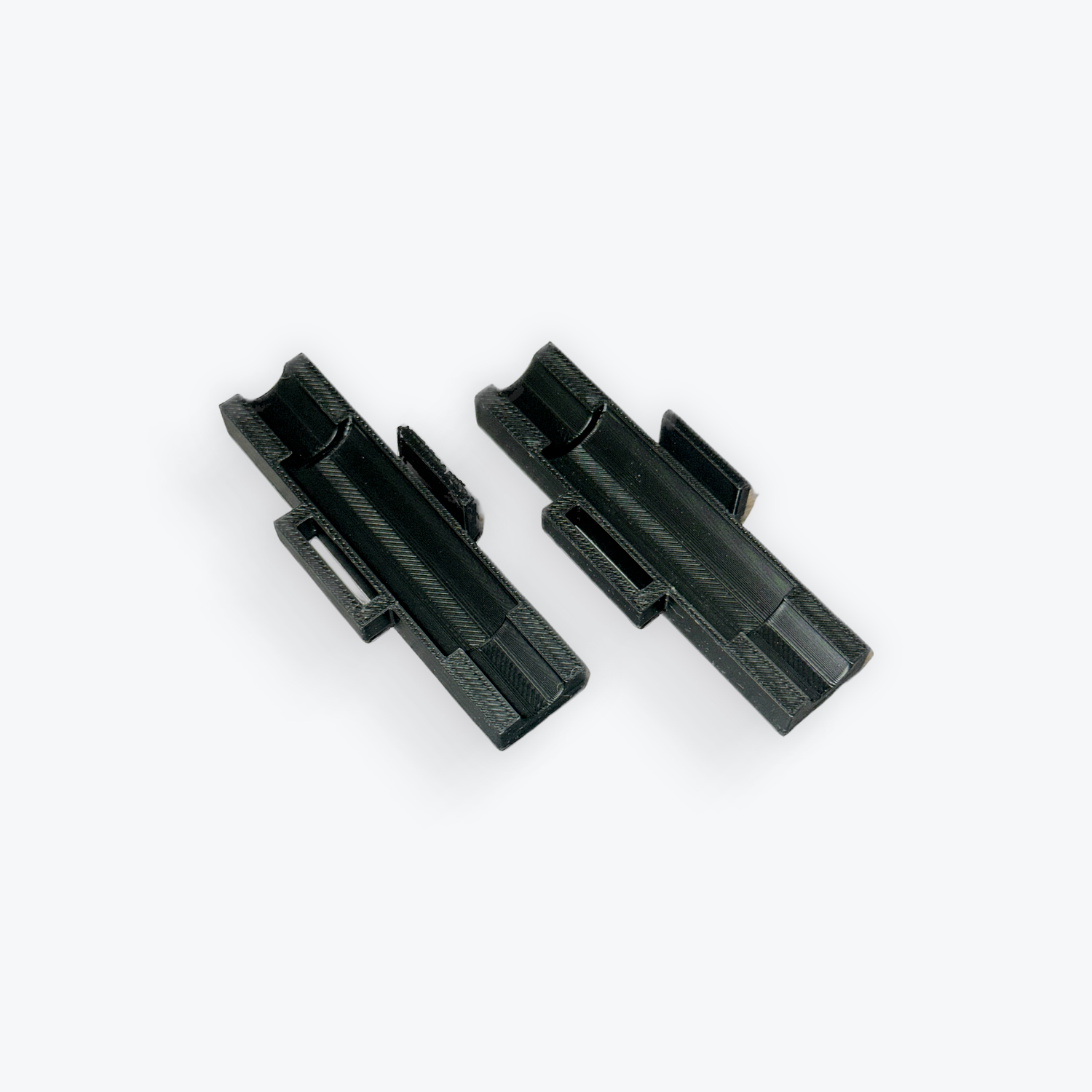 DC adapter coupler lock - 3D printed