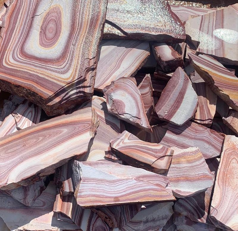 Feller Stone Rainbow Slate Rock