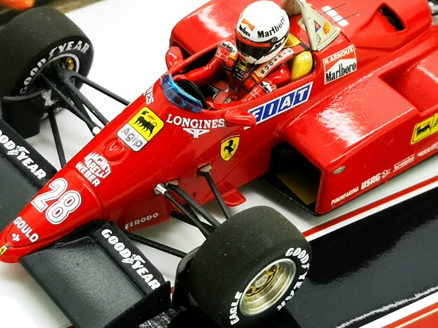 1984 Tameo Marlboro Ferrari 126 C4-M2 - R Arnoux Portuguese GP - 1/43 scale 1984 Tameo Marlboro Ferrari 126 C4-M2 - R Arnoux Portuguese GP - 1/43 scale
