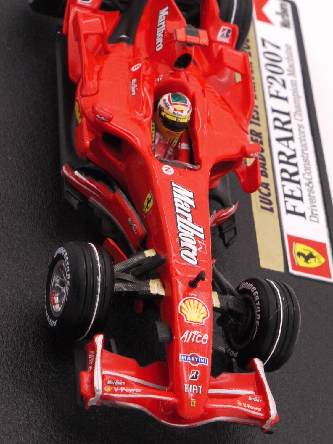 2007 Hotwheels Marlboro Ferrari F2007 L.Badoer Test car -1/43 scale