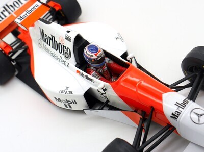 ミニカー Marlboro McLaren Mercedes MP4/10 1/18 ミニカー Marlboro McLaren Mercedes MP4/10 1/18 Marlboro