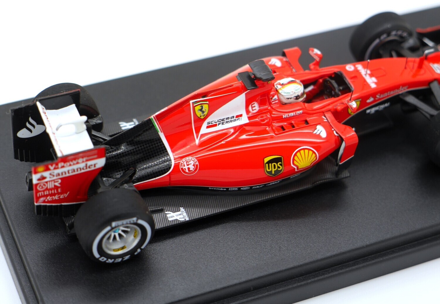 2018 Looksmart Ferrari SF15T S Vettel Winner Malaysian GP