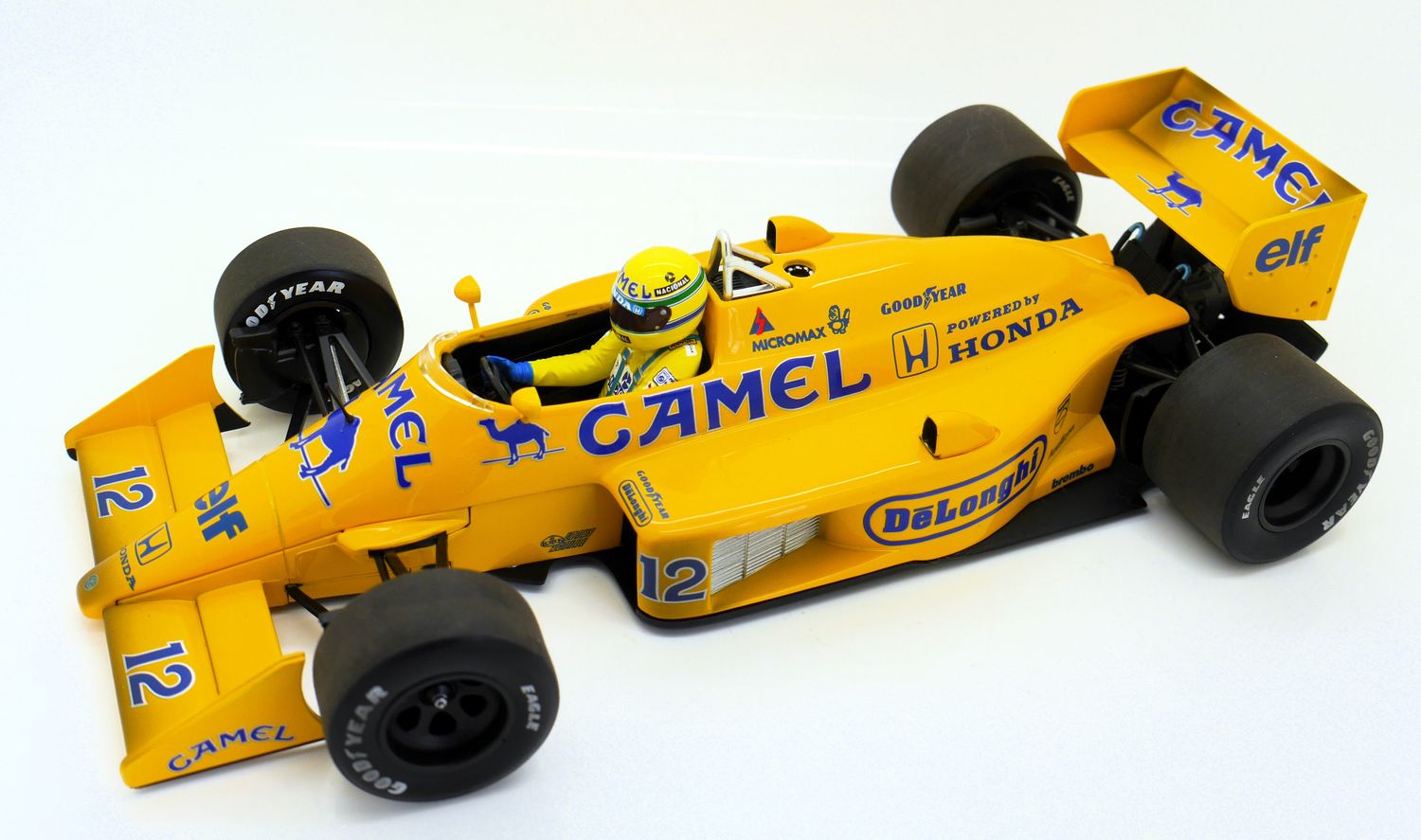 【中嶋悟さん直筆サイン入り】 F1　LOTUS 99T　＃11　モデルカー メーカー直売所 中嶋悟さん直筆サイン入り】 F1 LOTUS 99T ＃11