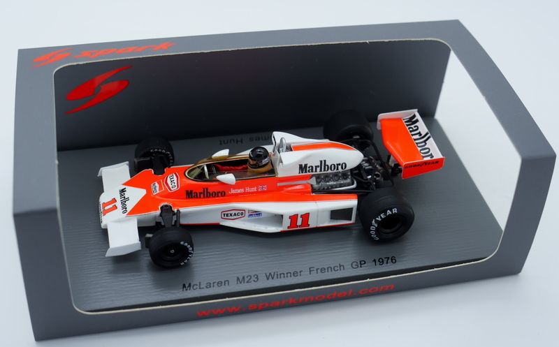 ミニカー Spark Model McLaren M23 1/43 James Hunt ミニカー Spark Model McLaren M23 1/43 James Hunt ixo 1:43 F1