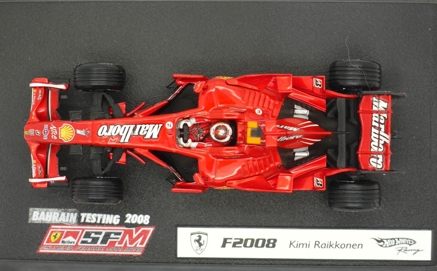 Hot Wheels 1/43 F1 K.ライコネン　F2008 Hot Wheels Racing 1/43 Ferrari F2008 Kimi Raikkonen #1