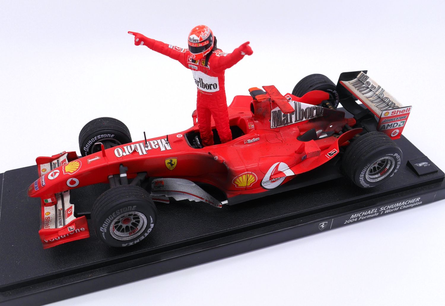 2004 Hot wheels Marlboro Ferrari F2004 M Schumacher World Champion