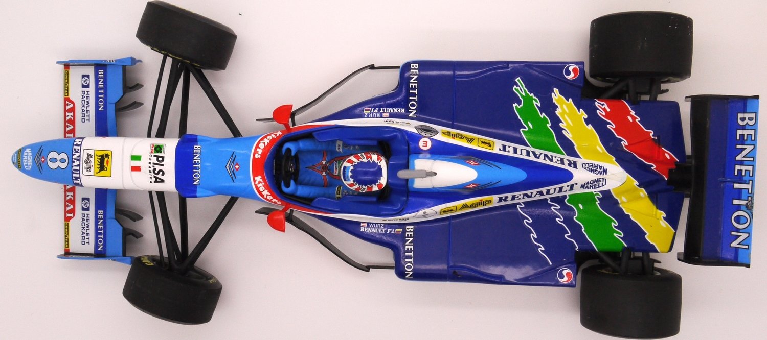 【ミニチャンプス　Benetton B197 ショーカー 1997年1/18】 Amazon.co.jp: 1/18 F1 ミニチャンプス ベネトン ルノー B197
