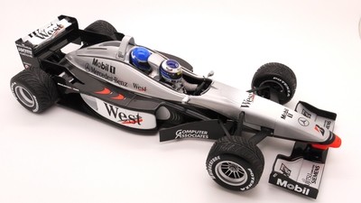 ミニカー Marlboro McLaren Mercedes MP4/10 1/18 MINICHAMPS MALRBORO MCLAREN MERCEDES MP4/10 M HAKKINEN 1995