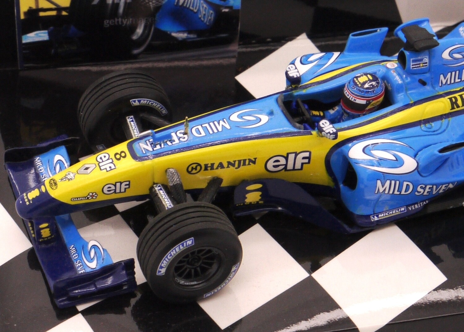 2004 Minichamps Mild Seven Renault R24 F Alonso -1-43 scale