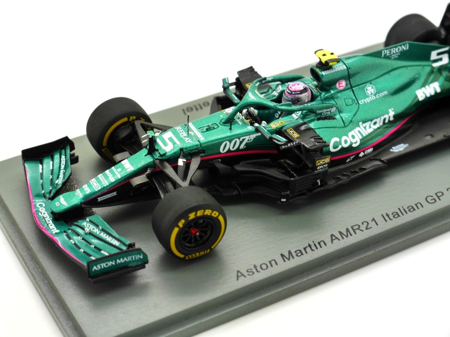 Minichamps 1:43 S. Vettel Aston Martin AMR21 #5 2e Azerbaïdjan GP