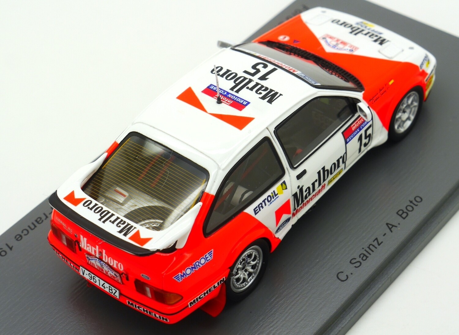 1/43 FORD SIERRA COSWORTH GRA GRUNDEL 92 eme RALLYE MONTE CARLO 1987 1/43 FORD SIERRA COSWORTH GRA GRUNDEL 92 eme RALLYE MONTE CARLO 1987