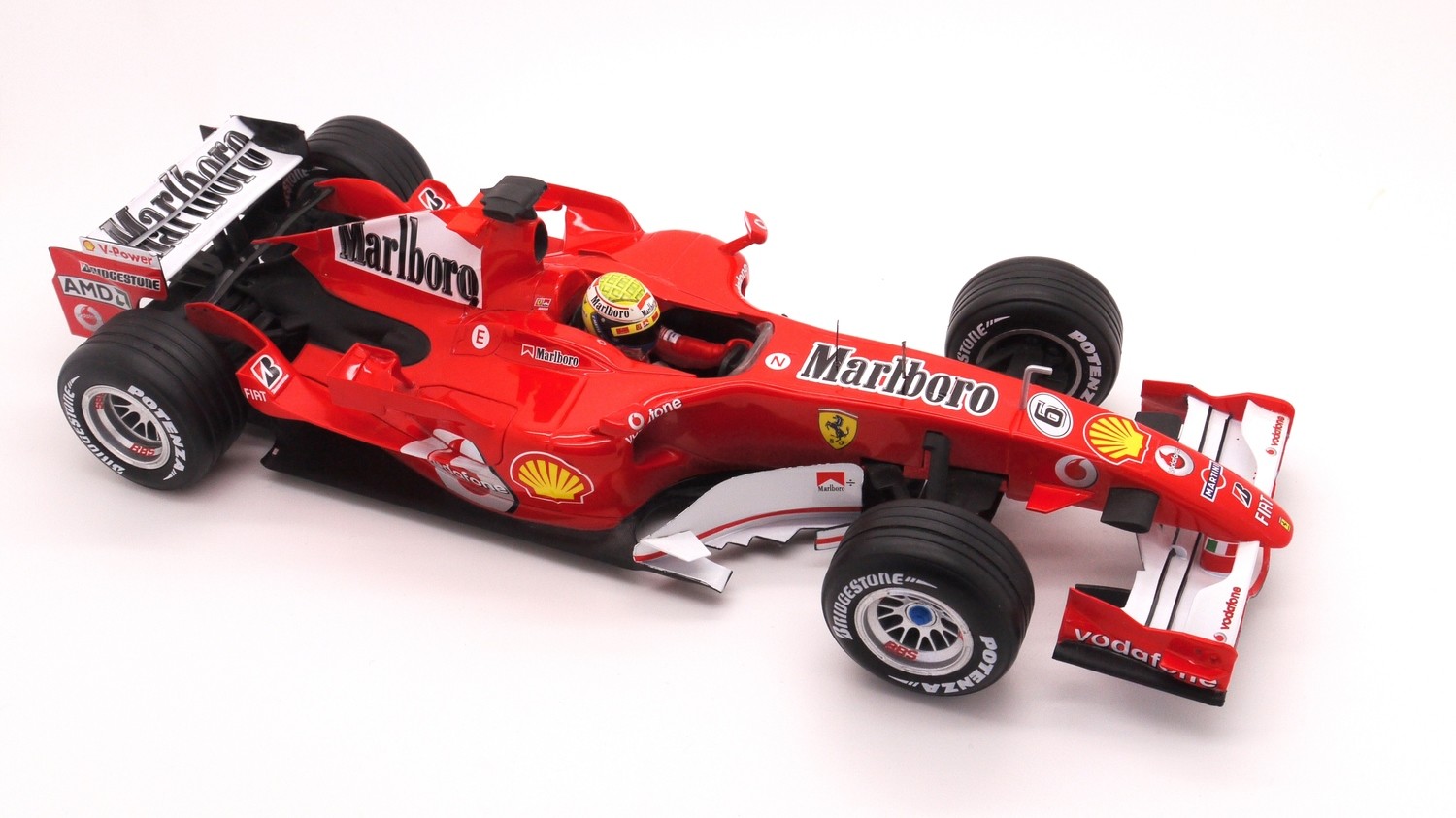 2006 Hotwheels Marlb Ferrari 248 F Massa 1/18