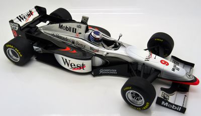ミニカー Marlboro McLaren Mercedes MP4/10 1/18 1995 Minichamps Marlboro McLaren MP4/10 M Hakkinen 1/43