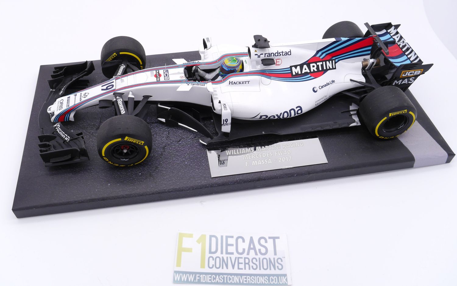 2017 Minichamps Martini Williams Mercedes FW40 F Massa 1/18