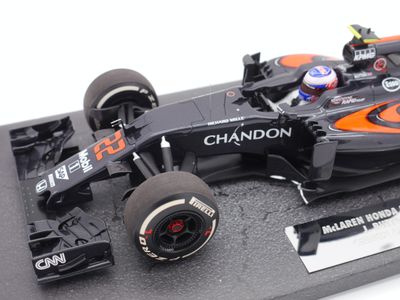 2016 Minichamps McLaren Honda MP4/31 J Button Chinese GP 1/18