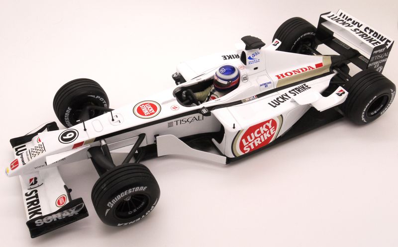 2001 Minichamps Lucky Strike BAR Honda 03 O Panis 1/18