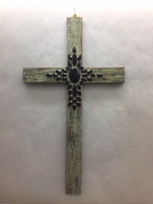 Cross - Wall hanging - Antique look