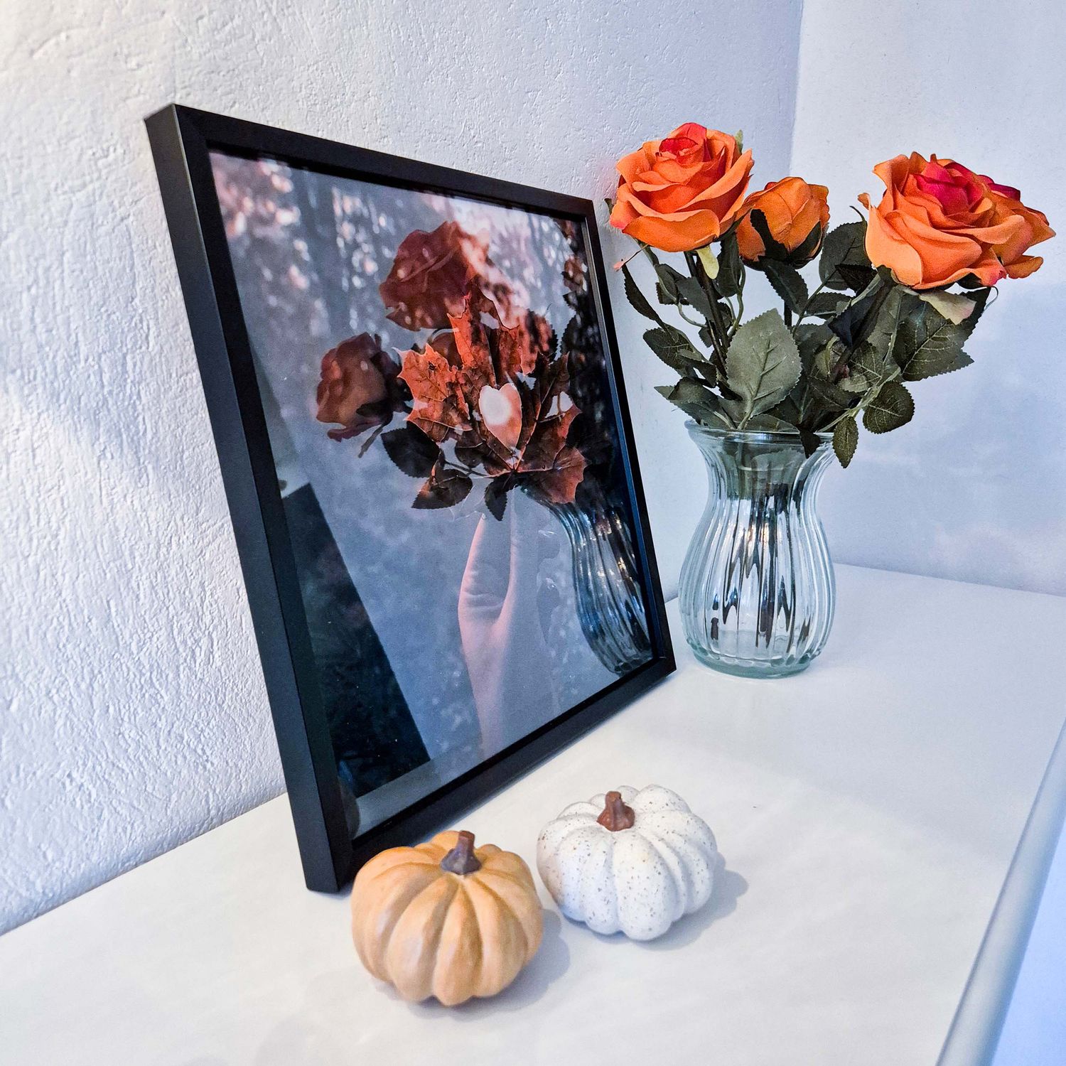 Bilde i 30x30cm inkludert ramme