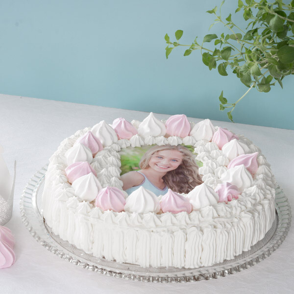 Spiselig kakebilde på festkake – kakedekor fra Nfoto