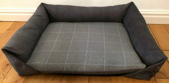 Petbeddingstore : Check Fabric Sofa with Non-Slip Base (Ref : (6320)