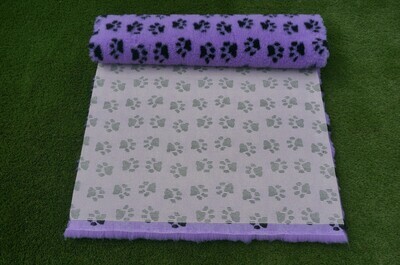 {Single Sheets}  Ultra Premium Non-Slip Backing Original Vet Bedding Fleece : Lilac with Black Paws (6350)