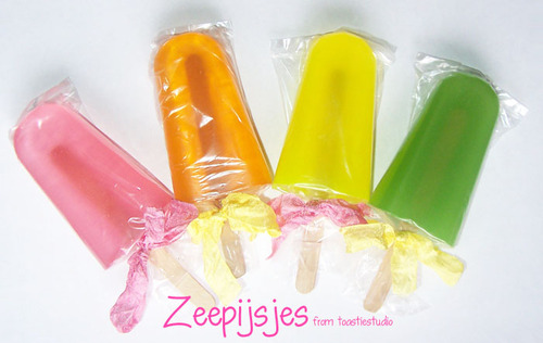Soap Lollies / Pops (Zeepijsjes) - Fruity Soaps
