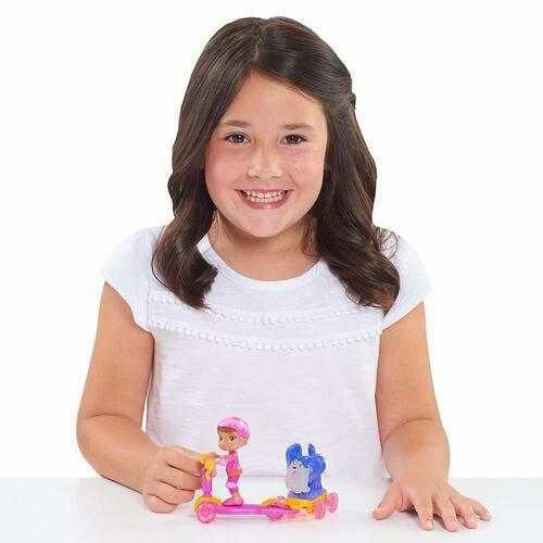 Vampirina Poppy &amp; Wolfie Scooter Figure Set