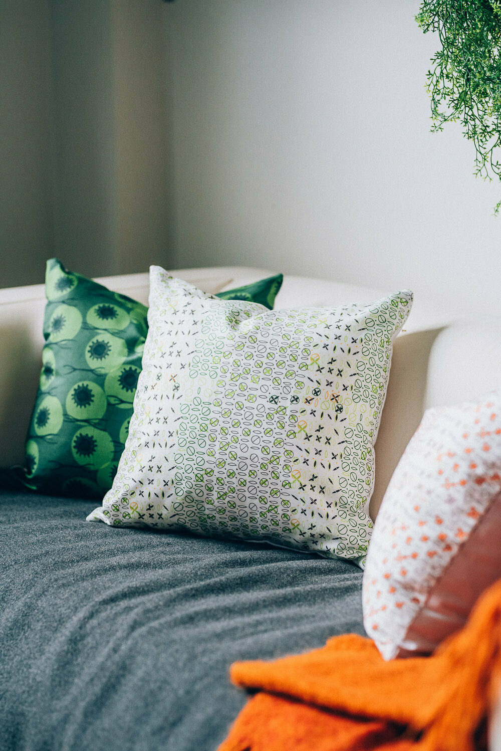 Linen Cotton Decorative Pillow - Pillow in Alleys | Dusk Pattern - Handcrafted Montreal