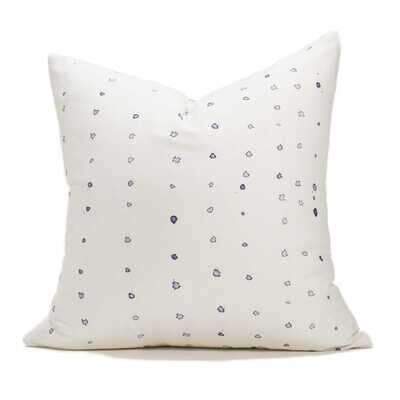 Linen Cotton Decorative Pillow - Dose | Indigo Pattern - Handcrafted Montreal