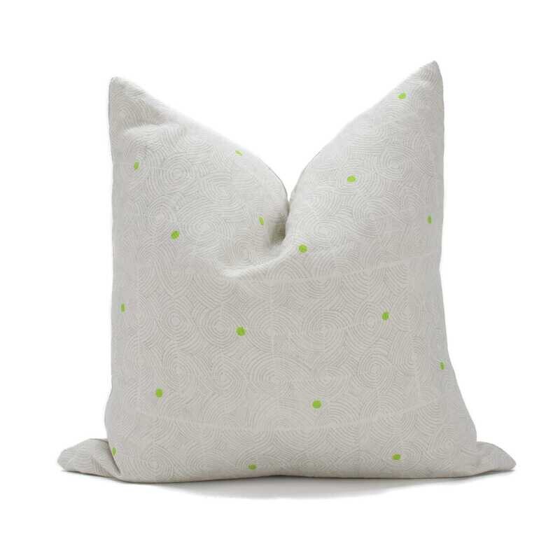 Organic Linen Decorative Pillow - Eddy Pillow Pattern - Handcrafted Montreal