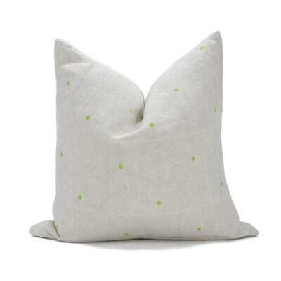 Organic Linen Decorative Pillow - Eddy Pillow Pattern - Handcrafted Montreal