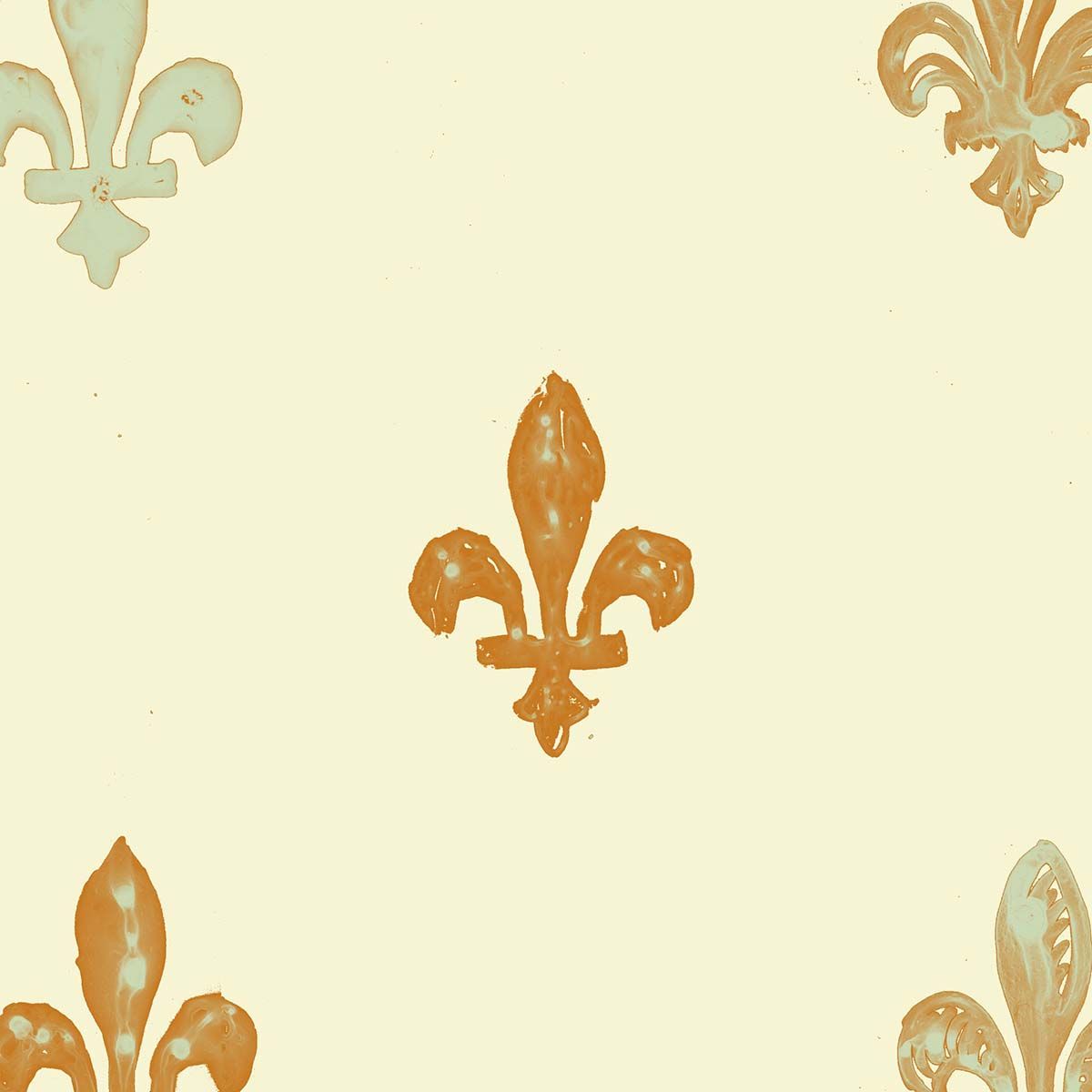Fleurdelisé Wallpaper | Beurre