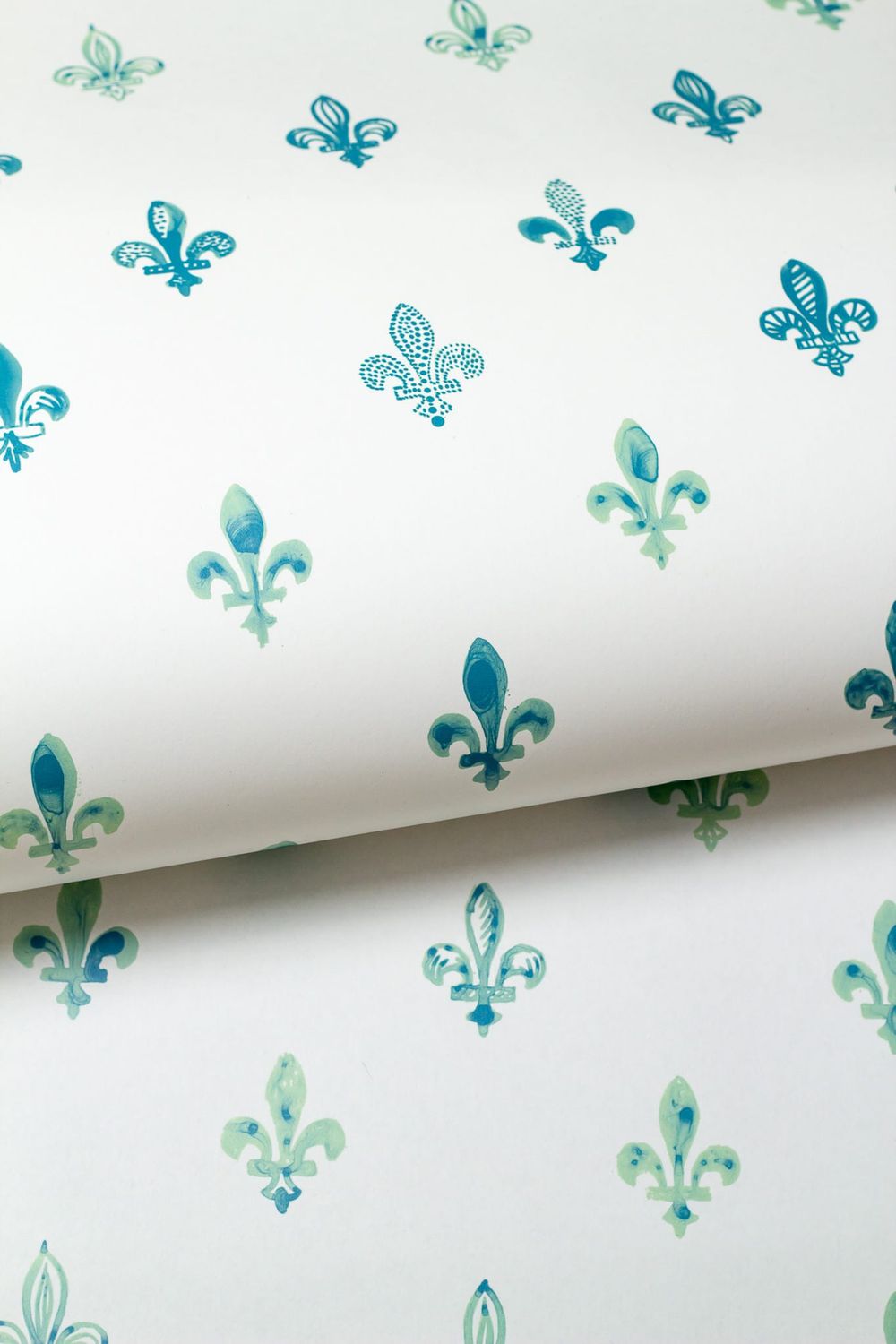 Fleurdelisé Wallpaper | Jade
