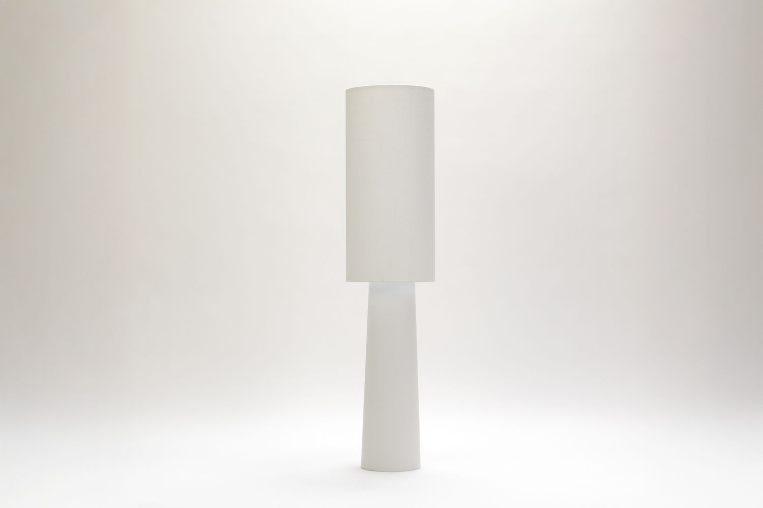 min/max Floor Lamp - White