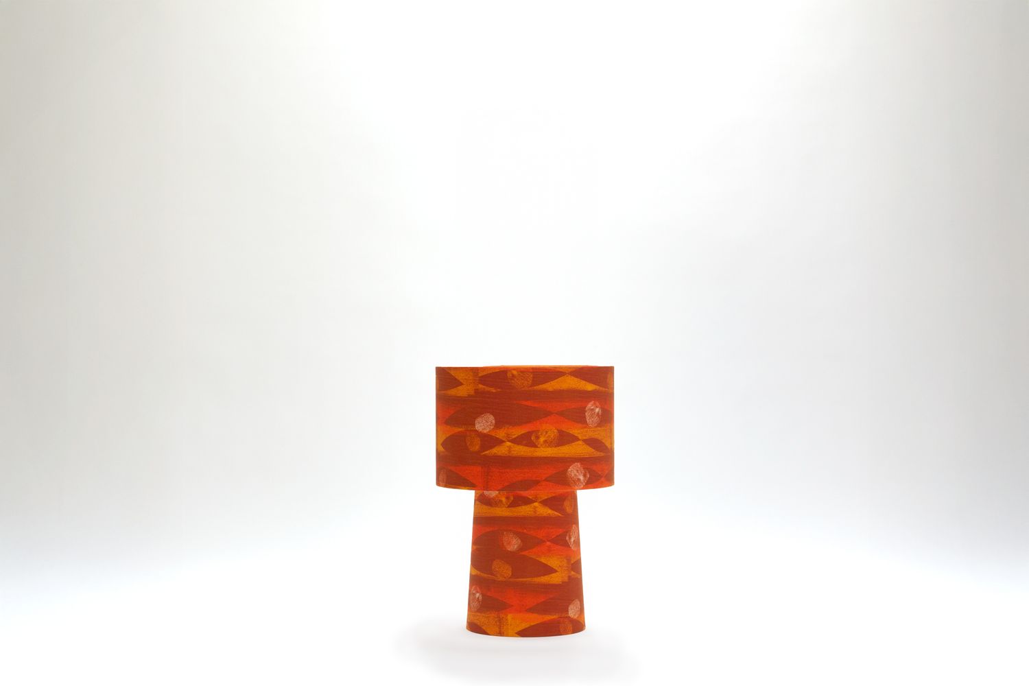 min/max Large Table Lamp - Iris | Flame