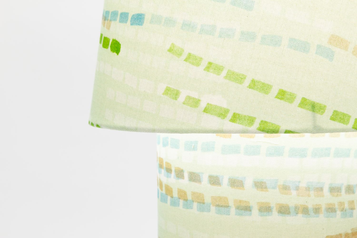 min/max Medium Table Lamp - Swan | Leaf Fabric
