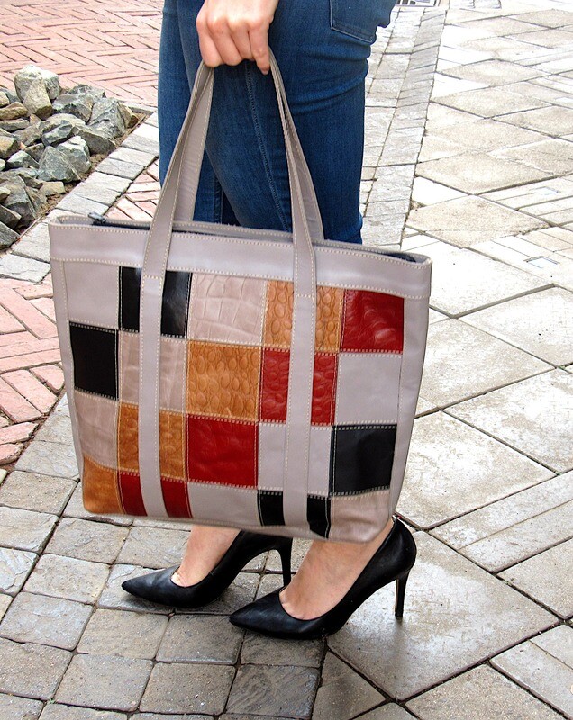 Mini Blocked Leather Bags - Light grey frame: orange and red flare