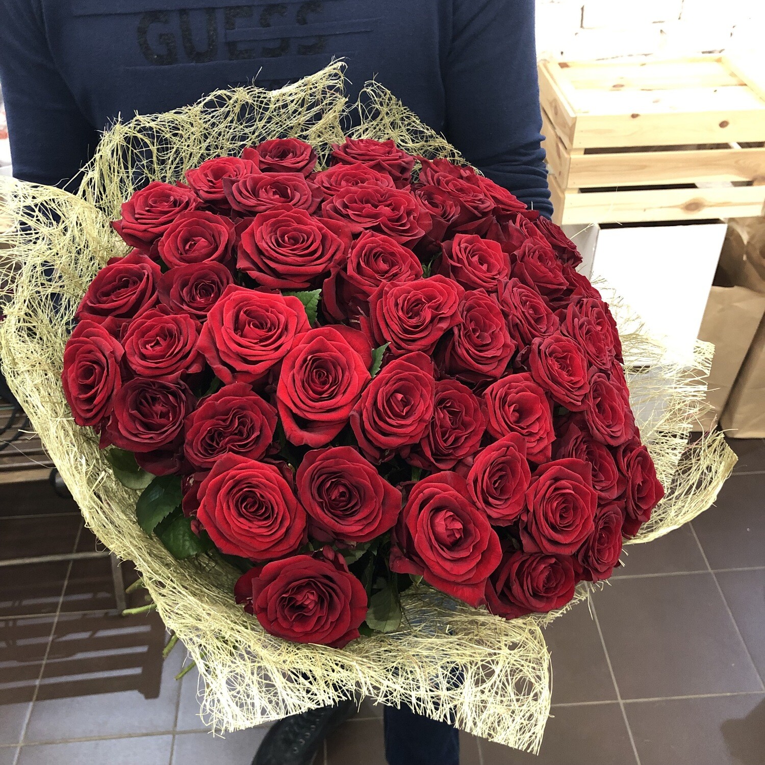 Букет из 51 красной розы в сизали
