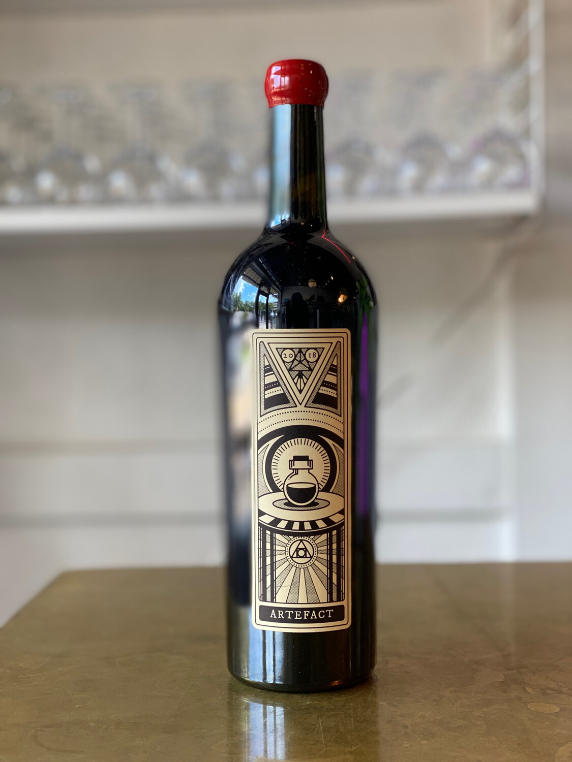 Maudit Flacon &#39;Artefact&#39; (2018)