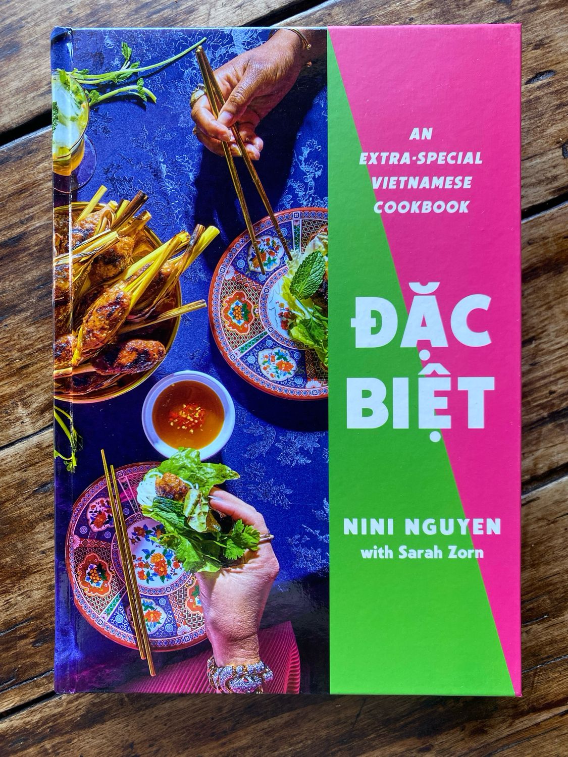 Dac Biet