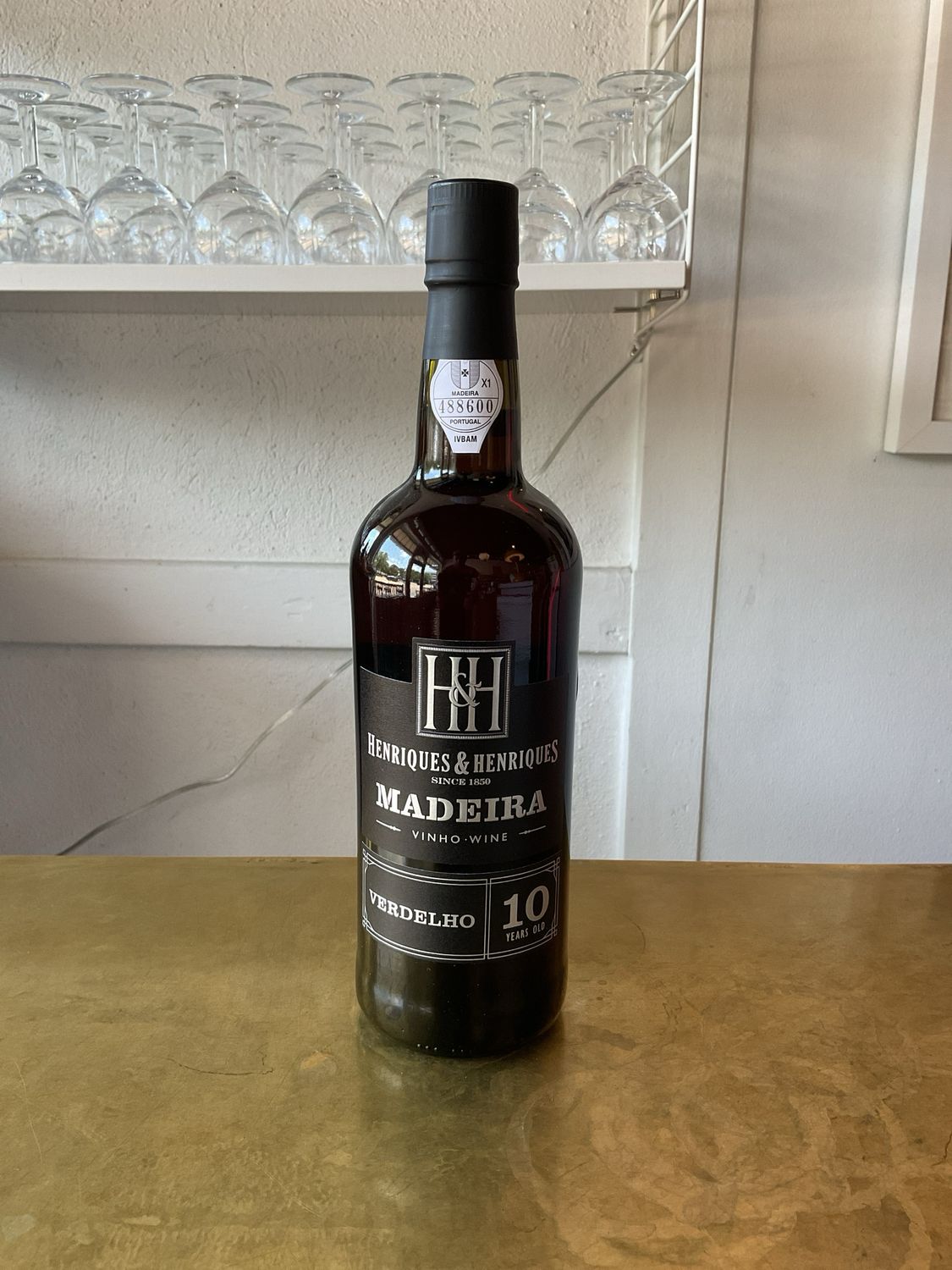 Henriques &amp; Henriques Verdelho 10 Year Old Madeira