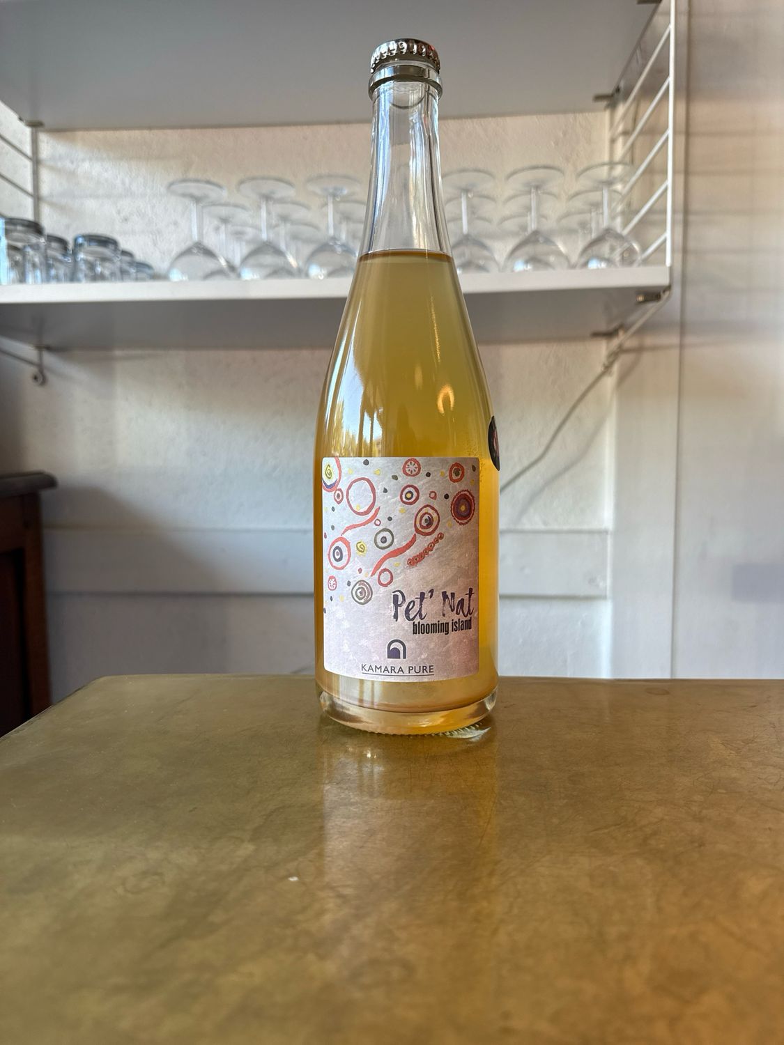 Kamara, Pet Nat Rose Blooming Island (NV)