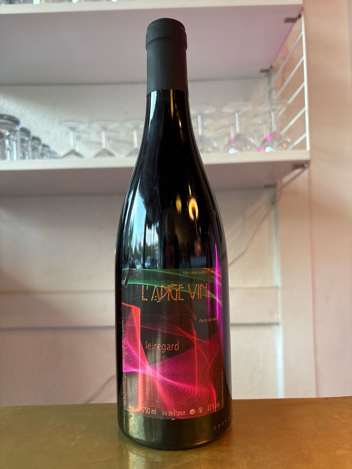 Jean-Pierre Robinot, L'Ange Vin Le Regard (2023) Jean-Pierre Robinot, L'Ange Vin Le Regard (2023)