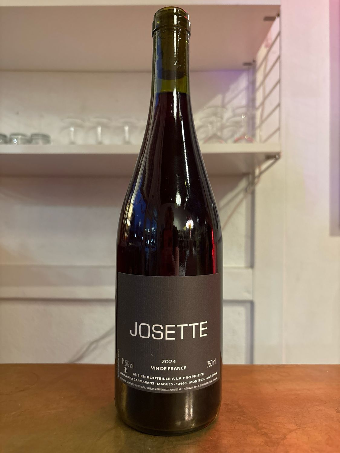 Nicolas Carmarans 'Josette' (2024) Nicolas Carmarans 'Josette' (2024)