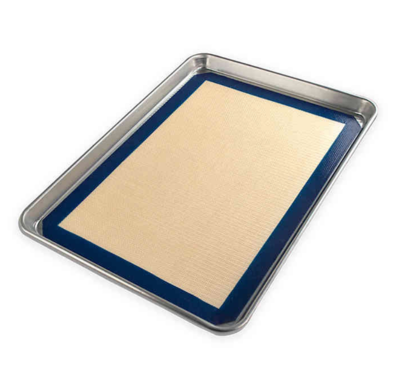 USA Quarter Sheet Pan W/ Baking Mat Set #1704MT