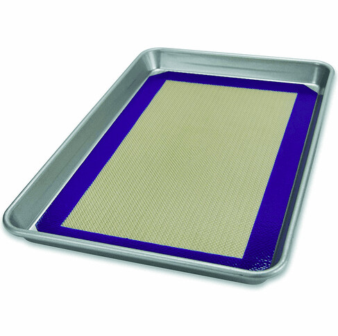 Jelly Roll Pan W/ Baking Mat