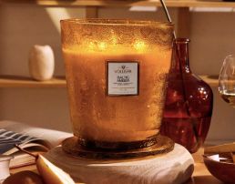 Voluspa 5 Wick Hearth Candle